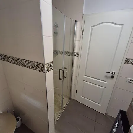 Georgi * فريلاسنغ