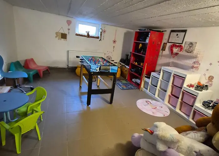 Georgi Tatil Evi Freilassing